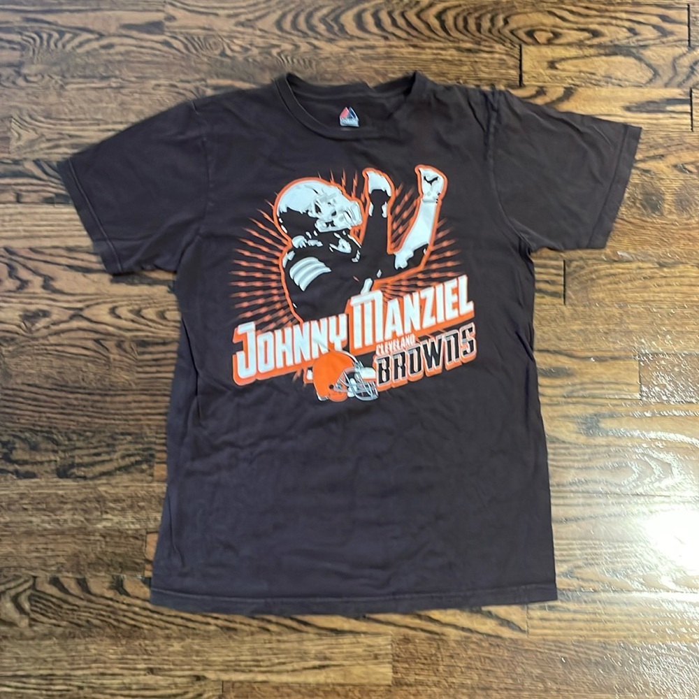Johnny Money Manziel t shirt. Size medium.